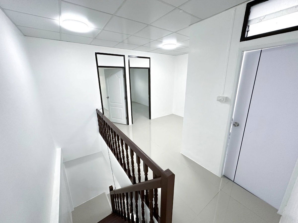 picture Ready for rent, 2-storey townhouse Niran Townhome - 4/5