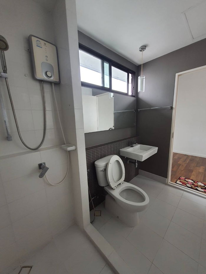 รูป 🏡 ทาวน์โฮม 3 ชั้น หลังมุม “บ้านใหม่ 2 พุทธบูชา 36” เพียง 12000 เอาเฟอร์ 15000 - รูปที่ 18/23