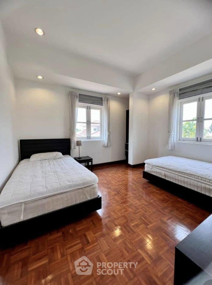 รูป บ้าน 3-ห้องนอน ใกล้ บ้านศิลปินหัวหิน (ID 1112480) - รูปที่ 18/21