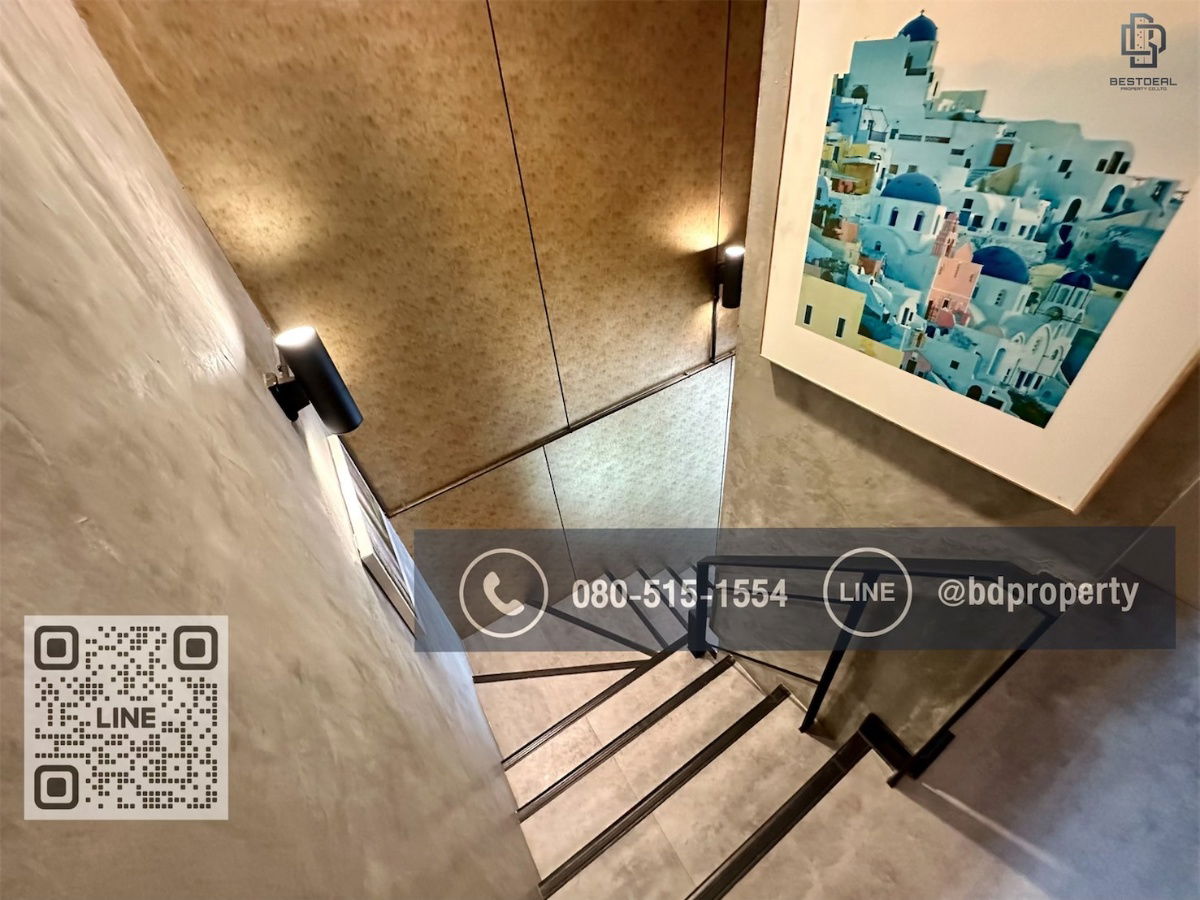 รูป  ขาย/For Sell Duplex 2 Bed ใหม่!!!ห้องบิ้วอินแต่งสวย ชั้นสูง   เฟอร์นิเจอร์และเครื่องใช้ไฟฟ้าครบพร้อมเข้าอยู่  ใกล้MRT และ เซ็นทรัลพระราม 9 เพียง 80 ม. - รูปที่ 10/17