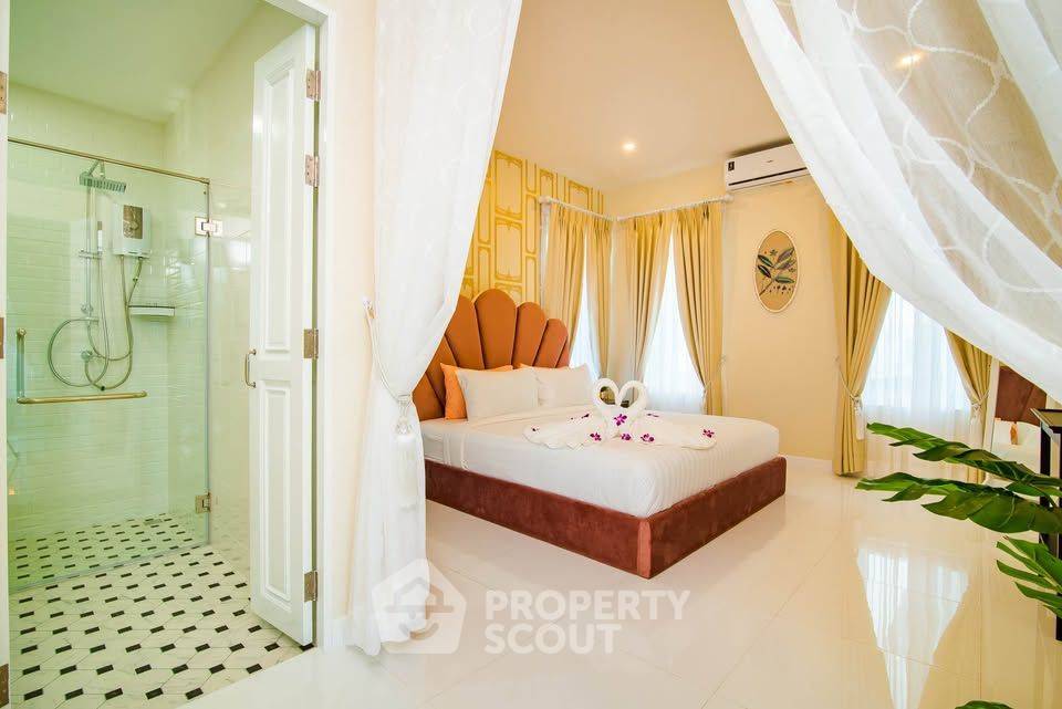 picture 4-BR Villa at Marwin Pool Villa in Thap Tai (ID 2231032) - 31/43