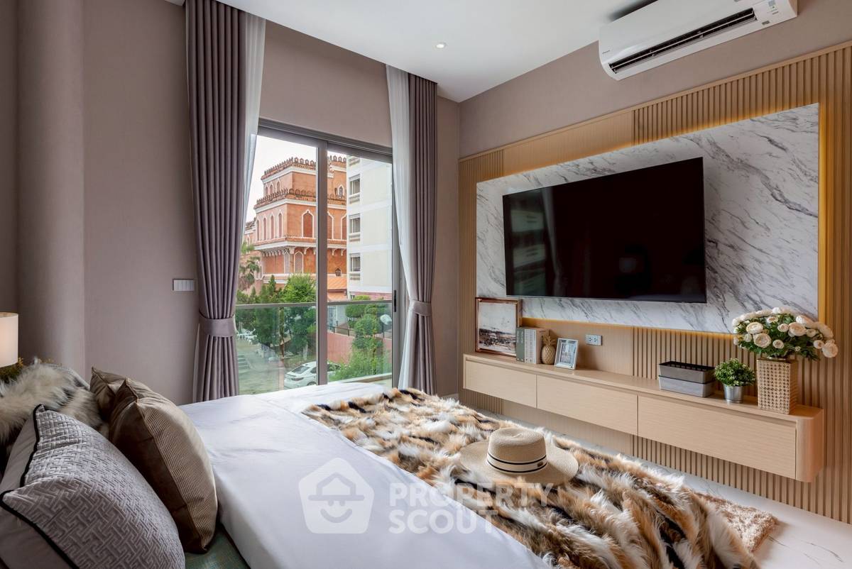 picture 4-BR Villa close to Pattaya South (ID 2229721) - 16/25