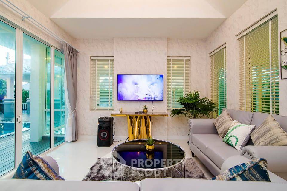 picture 4-BR Villa at Marwin Pool Villa in Thap Tai (ID 2231032) - 9/43