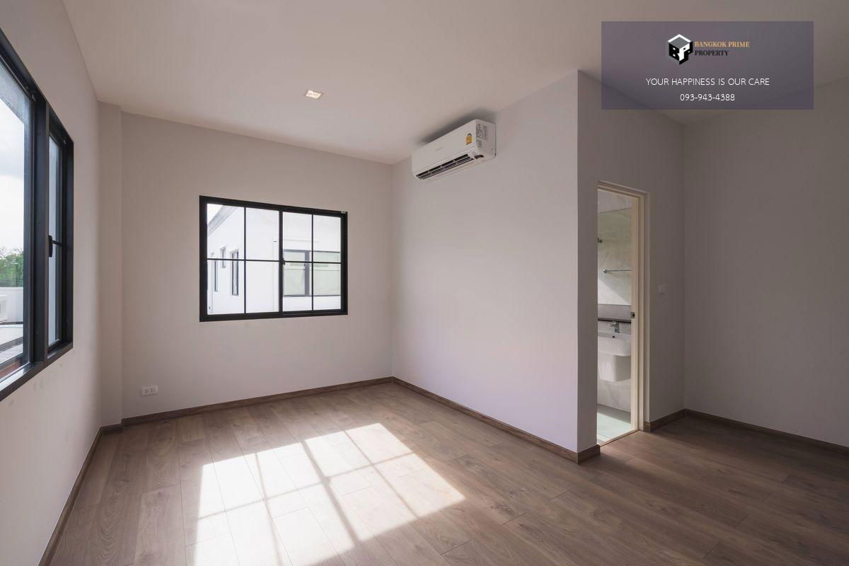 picture Laddarom Phutthamonthon Sai 3 | Urgent sale, large detached house, special price #2025072911186 - 4/17
