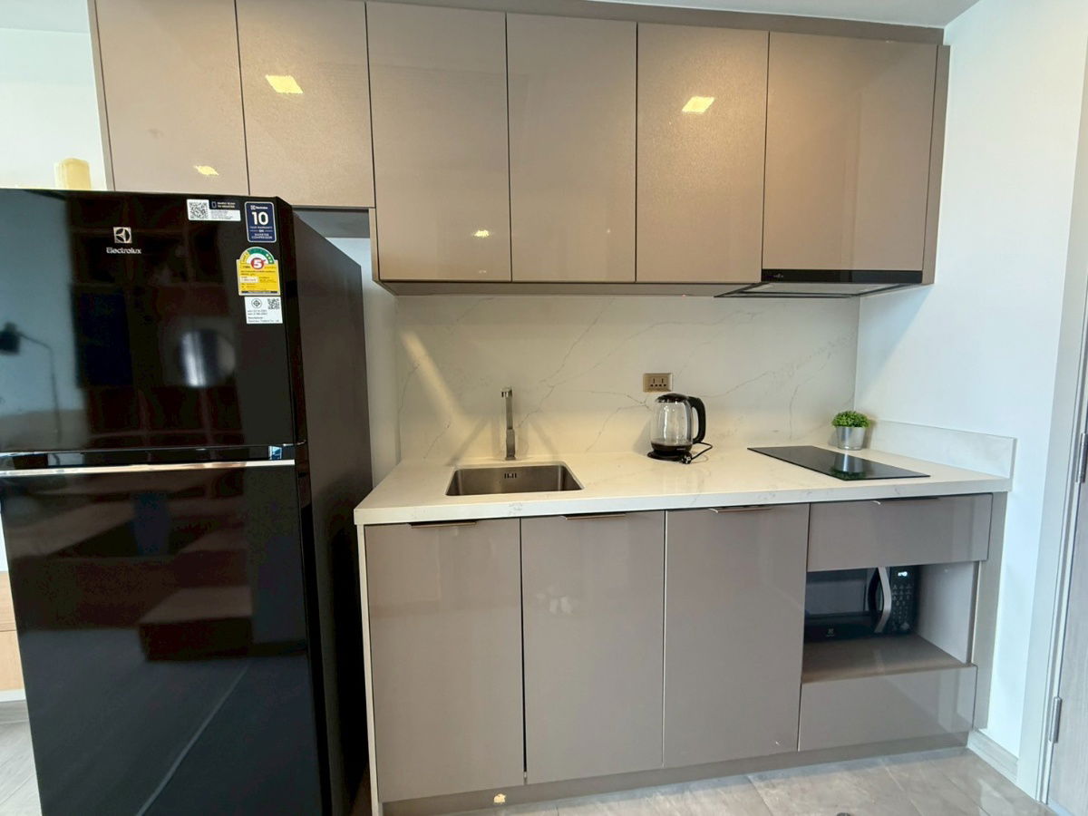 picture One9Five Asoke-Rama 9 for rent at High floor - 5/9