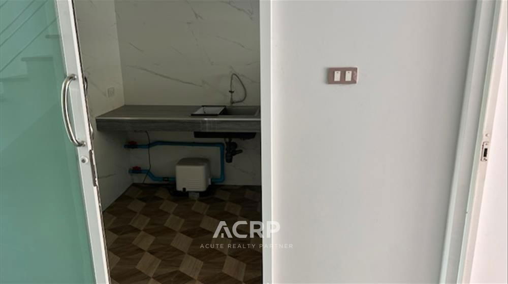 รูป ขายทาวน์เฮาส์ 4 ชั้น สร้างใหม่ ซอยพหลโยธิน 24 ใกล้ถนนลาดพร้าว ถนนรัชดา ใกล้เซลลาด - รูปที่ 20/21