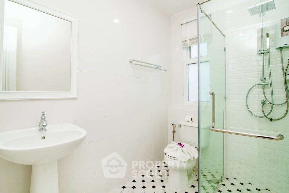picture 4-BR Villa at Marwin Pool Villa in Thap Tai (ID 2231032) - 25/43