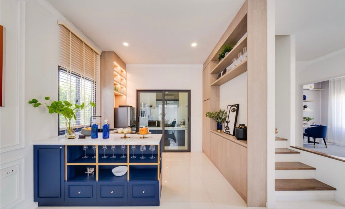 picture Two-story semi-detached house for sale in Britannia Mega Town Bangna. Beautiful, cheap, good location,. Interested? Add me on Line @841qqlnr - 5/18