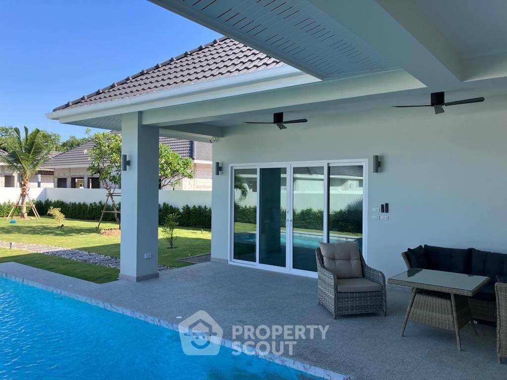 picture Brand New Eco-Friendly Pool Villa at Smart Hamlet (ID 1297096) - 27/31