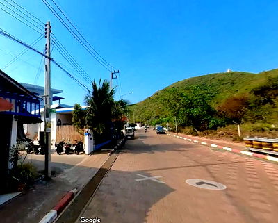 ที่ดิน บางละมุง ชลบุรี : ขายที่ดินเกาะล้าน แบ่งขาย 4 แปลง ติดถนนใหญ่  ทำเลทองใกล้หาดตาแหวน