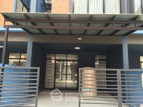 ทาวน์เฮาท์ 3-ห้องนอน ที่ เฮ้าส์ 35 แจ้งวัฒนะ ใน คลองเกลือ (ID 2229668)