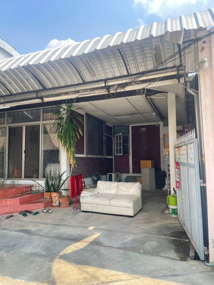 รูป ขาย บ้านเดี่ยว 64 ตร.ว. เลียบด่วนเอกมัย-รามอินทรา รามคำแหง 21 - รูปที่ 1/6