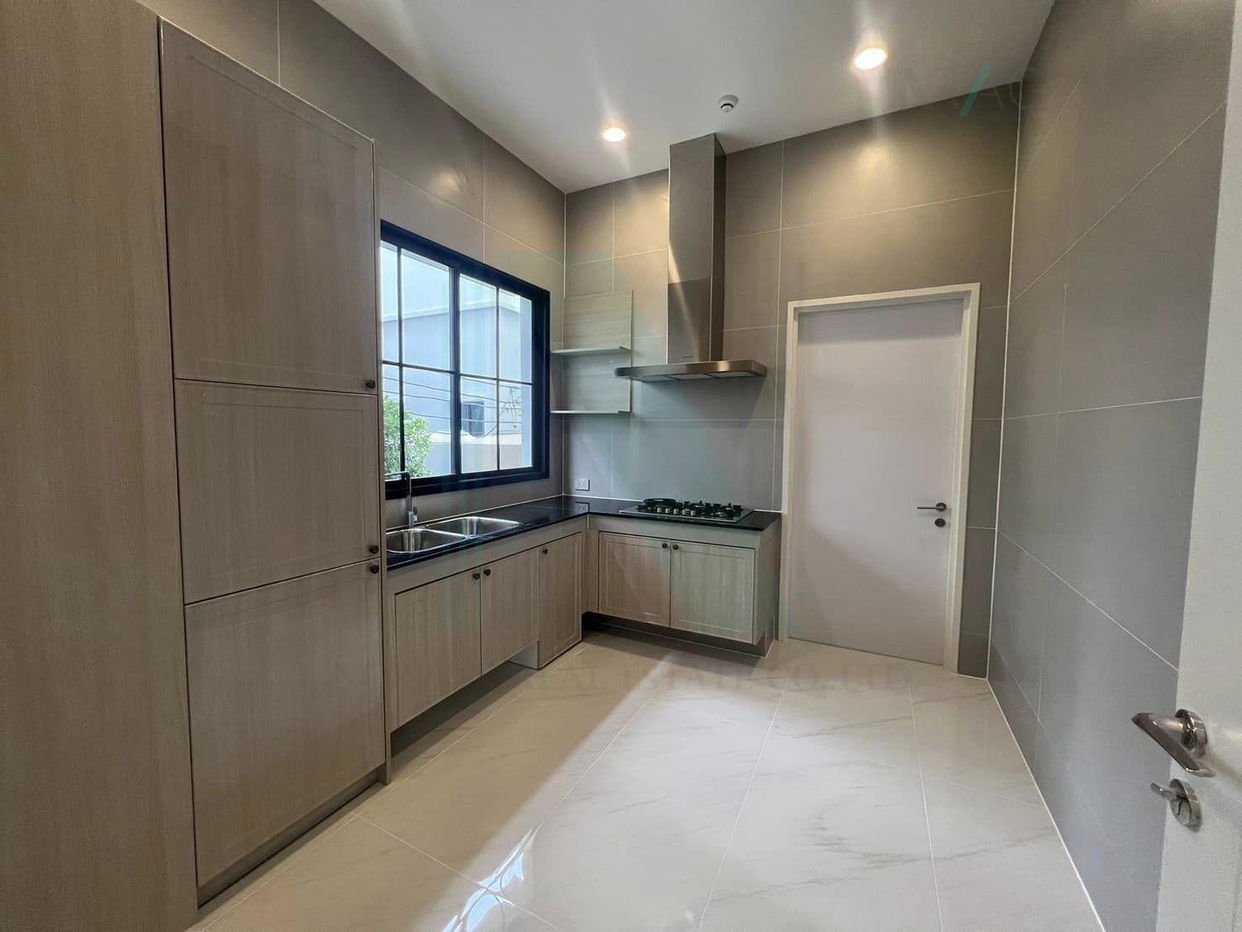 รูป ให้เช่าบ้านเดี่ยว 2 ชั้น นาราสิริ พหล-วัชรพล 4 ห้องนอน 5 ห้องน้ำ - รูปที่ 4/8
