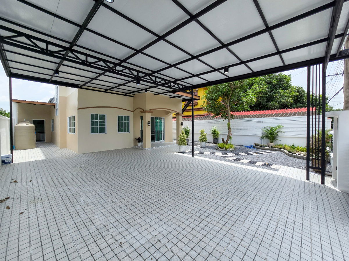 รูป บ้านเดี่ยว 2 ชั้น นิมิตใหม่ 40 รีโนเวทใหม่ พื้นที่เยอะ กว้างขวาง มีโซนจัดสวน มุมนั่งเล่น - รูปที่ 3/19