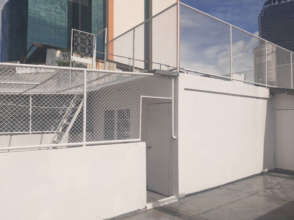 picture Commercial Building for Rent — 2 Units, 4 Stories - 13/15