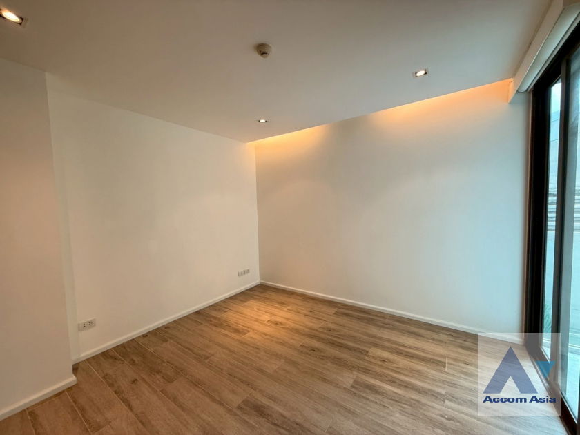 รูป 🔼🔽 AccomA 📩 Modern condo in peaceful city-center location (AA43503) - รูปที่ 20/20