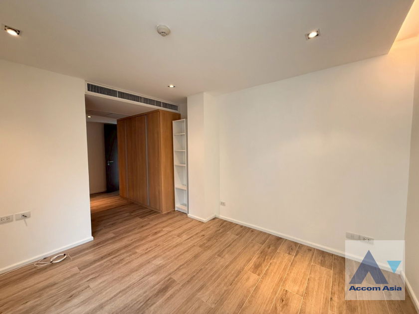 รูป 🔼🔽 AccomA 📩 Modern condo in peaceful city-center location (AA43503) - รูปที่ 19/20