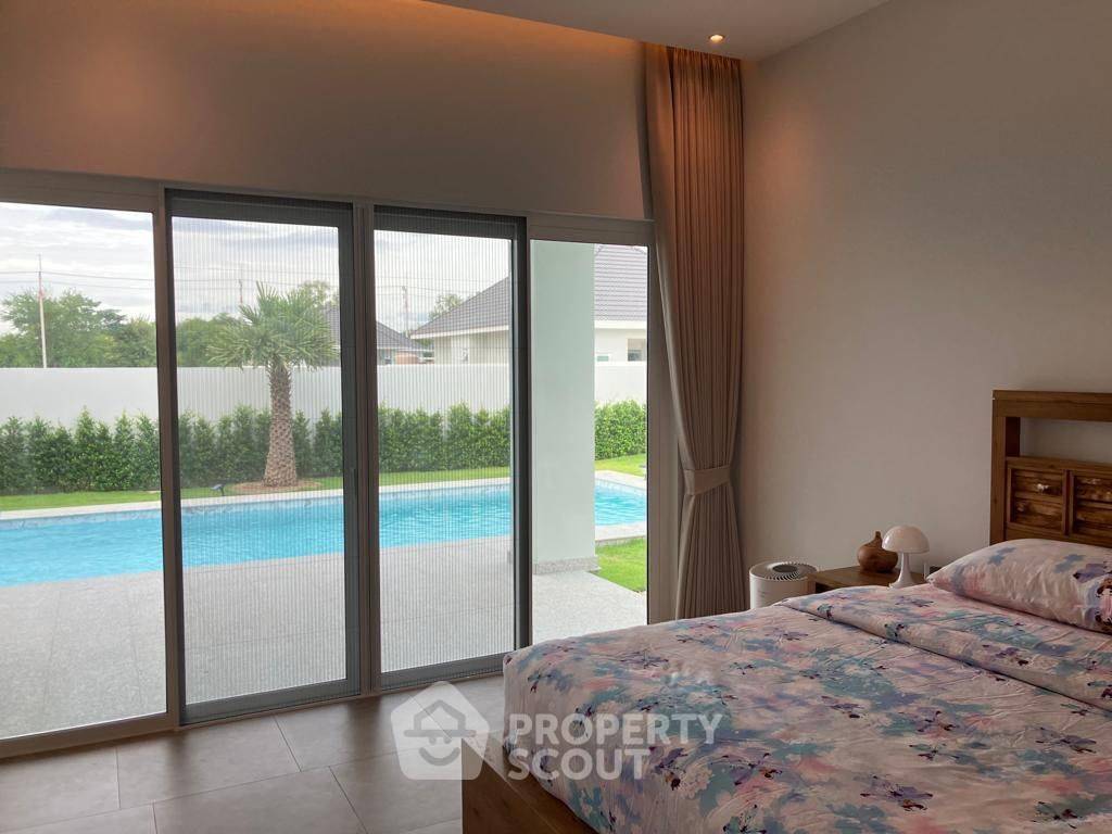 picture Brand New Eco-Friendly Pool Villa at Smart Hamlet (ID 1297096) - 19/31