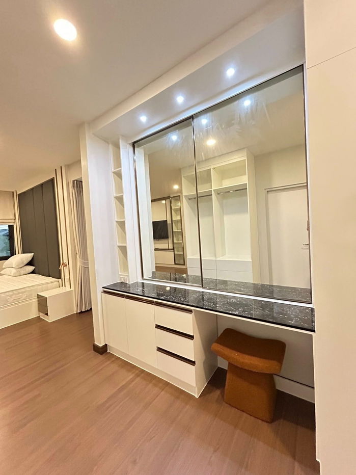 รูป 🔥New House🔥 𝗧𝗵𝗲 𝗖𝗶𝘁𝘆 𝗥𝗮𝗺𝗶𝗻𝘁𝗿𝗮 𝟯|เดอะ ซิตี้ รามอินทรา 3 🎉มีวิดีโอบ้านะคะ🙏 นัดชมบ้าน >> ​ @bbcondo88​ ✍️รหัส​ทรัพย์​ 6807-2902 - รูปที่ 9/19