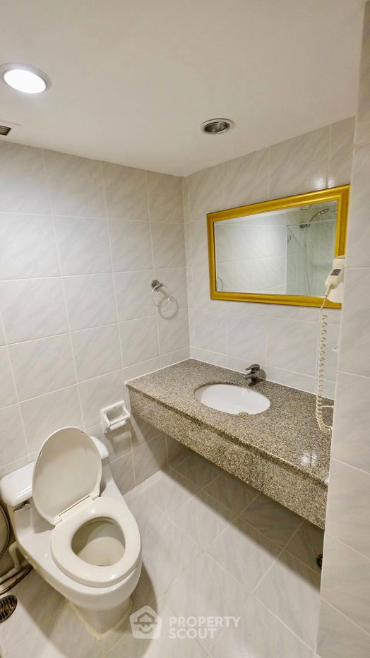picture 1-BR Condo at Omni Tower near BTS Nana (ID 556551) - 6/14