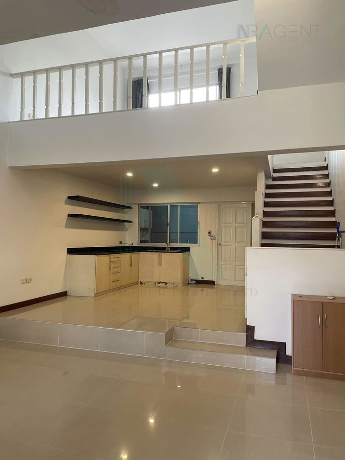 picture 📌 For Sell Town house GRAND VILLE ONNNUT80 2-story 3 bedroom 3 bathroom - 4/8