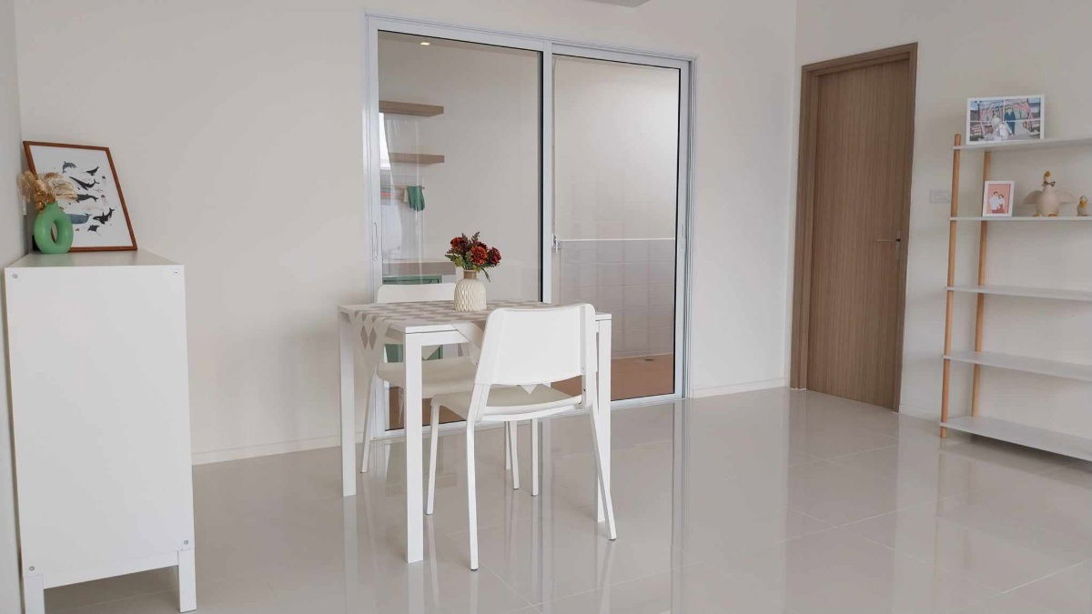 รูป ให้เช่า :: ทาวน์โฮมใหม่ สไตล์ Minimal Cozy โครงการ โนระ ชัยพฤกษ์-วงแหวน :: - รูปที่ 2/17