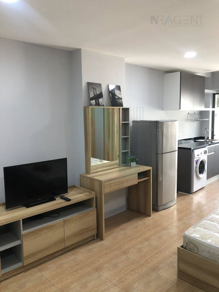 picture 📌 For Rent Condo PRATUNAM PRESTIGE Building 1, Floor 20,Studio, Room size 31 sqm - 7/8