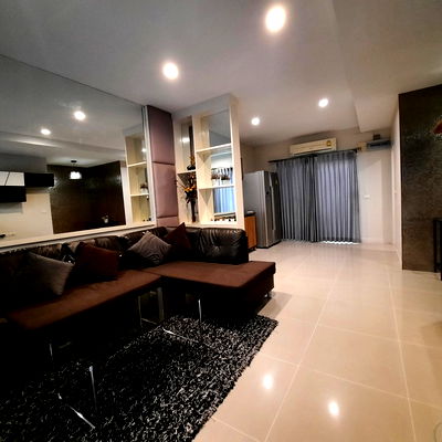 ทาวน์โฮม กรุงเทพมหานคร : ขาย Townhome 3ชั้น หมู่บ้านเดอะเมโทร พระรามเก้า เดินทางสะดวก ใกล้รถไฟฟ้าเหลือง+Airport Link หัวหมาก ใกล้มอเตอร์เวย์ไป ชลบุรี ใกล้supermarkets