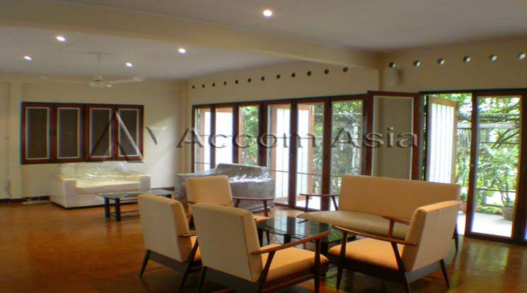 picture 🔼🔽 AccomA 📩  2 BR House in Khlong Toei Nuea (97600) - 2/7