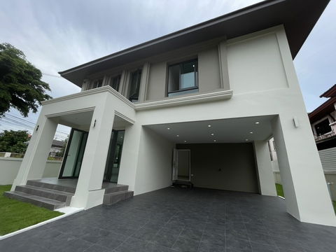 ขายบ้านเดี่ยวอารีนา การ์เดนท์ เสรีไทย 3 - 71 ตร.ว. 330 ตร.ม. บ้านรีบิ้วสไตล์โมเดิร์น สวยมาก!!