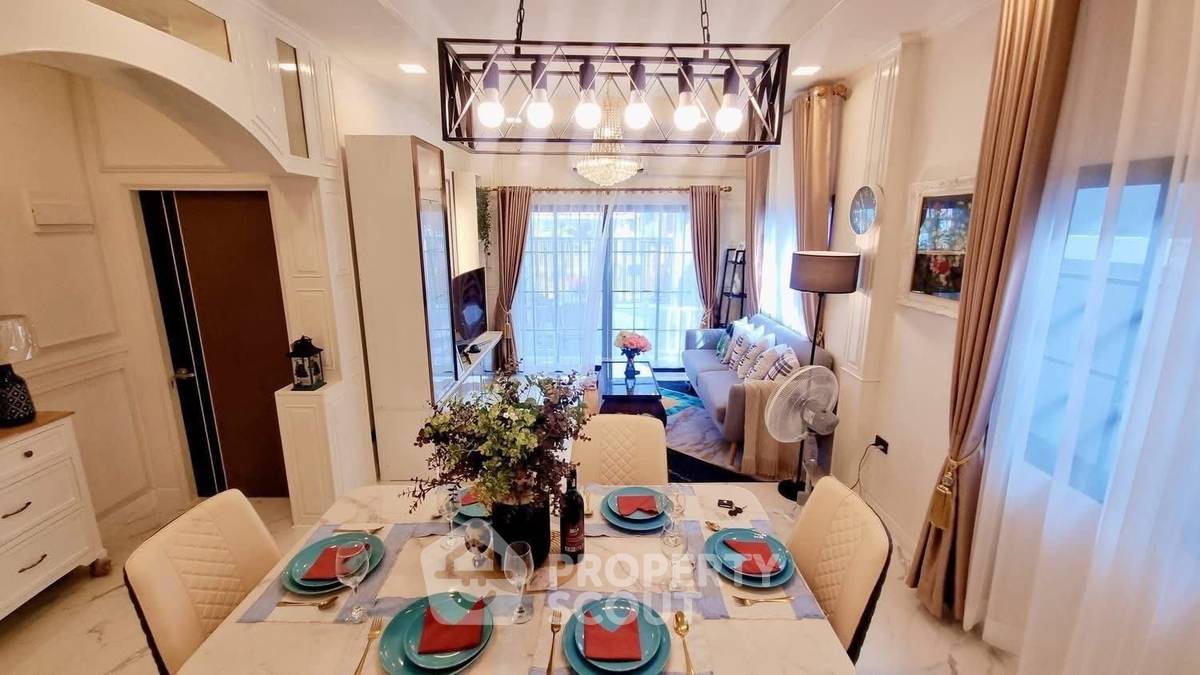 picture 2-BR Villa close to East Pattaya (ID 2229676) - 7/17