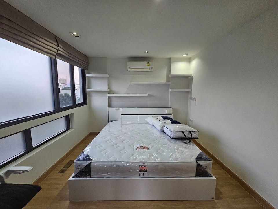picture Urgent Rent!! Great Price! Beautifully Decorated Unit at Formosa Ladprao 7 - 2/21