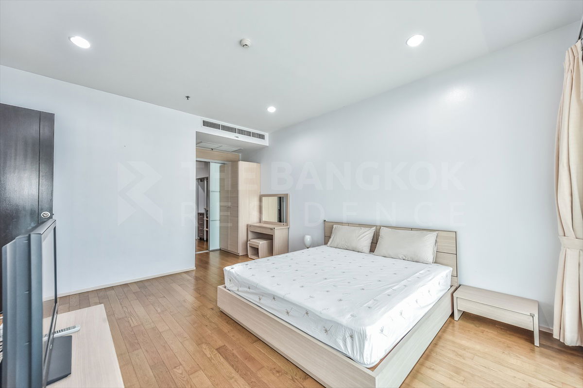 picture The Madison Condominium Sukhumvit 41 💥 New in! Spacious on the main Sukhumwit-Phrompong, Near BTS Phrompong - 5/16