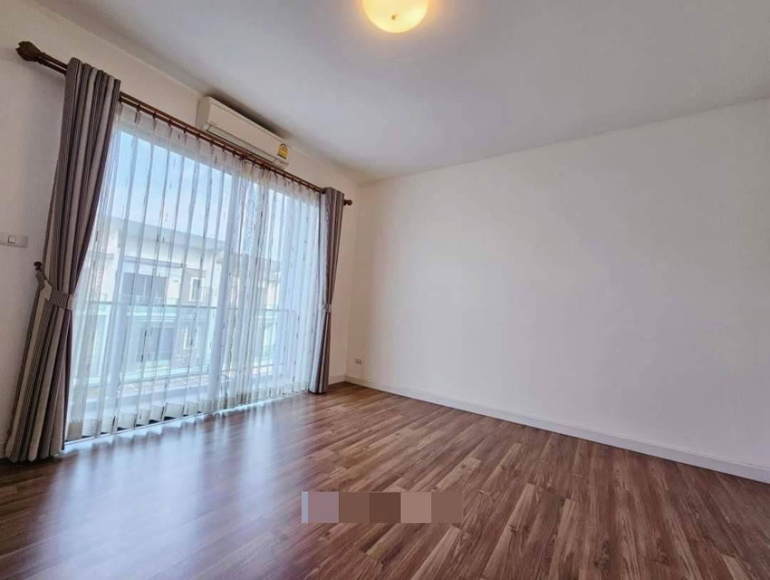 รูป ให้เช่าทาวน์โฮม 3ชั้น ใกล้รถไฟฟ้า - รูปที่ 9/14