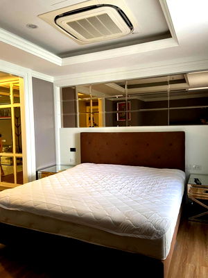 Condos for rent : OMG2447  < Available 30-Jul-25 > Nice 1 Bedroom + Bangkok City View + for RENT  [ Lebua at State Tower ]