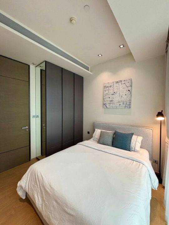 รูป ให้เช่าคอนโด 28 CHIDLOM ห้องมุมแต่งสวยแบบ 2 ห้องนอน เฟอร์นิเจอร์พร้อมเครื่องใช้ไฟฟ้าครบครัน ใกล้ bts ชิดลม - RW006745 - รูปที่ 24/28