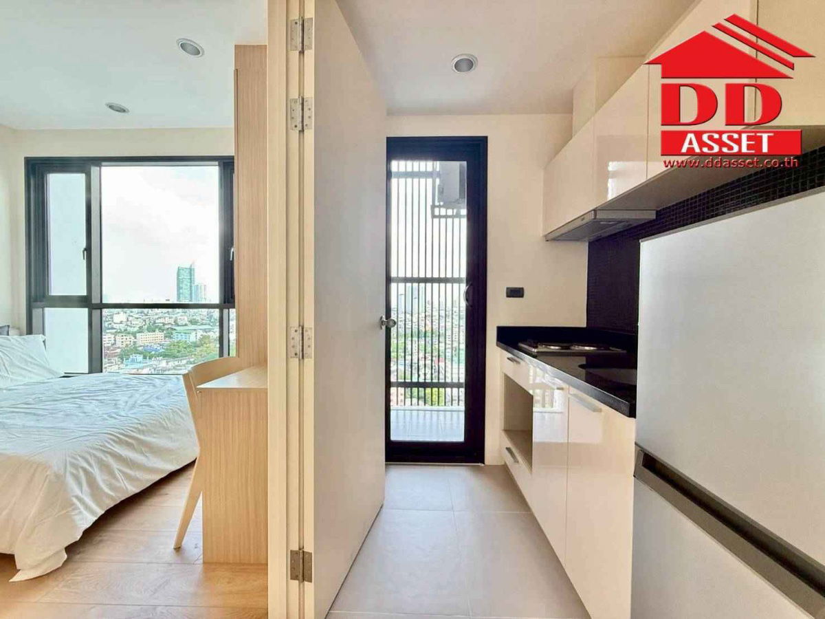 รูป For rent Fuse Sathorn–Taksin  Near BTS Wongwian Yai - รูปที่ 16/18