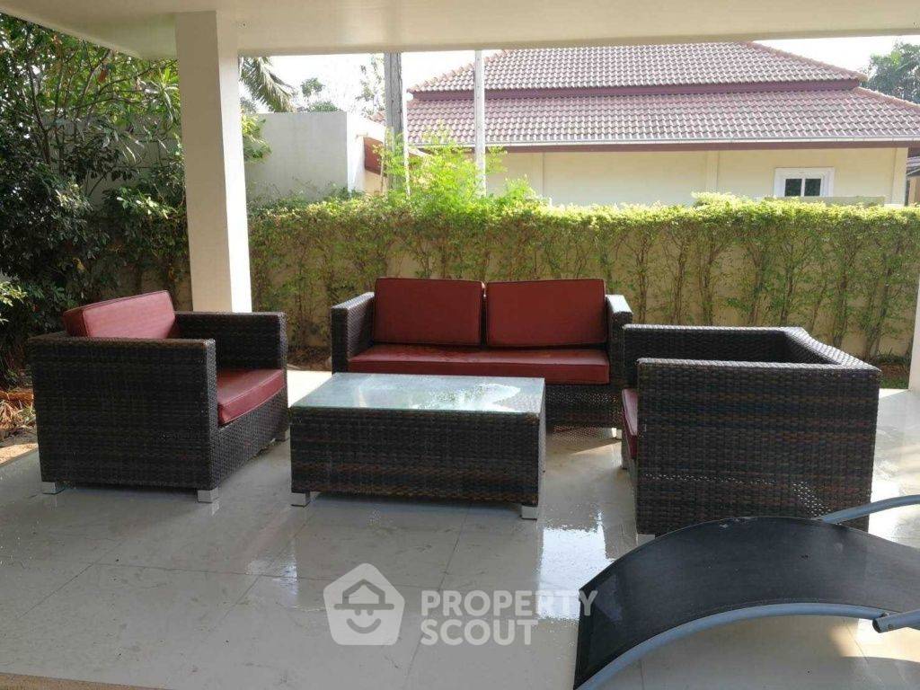picture 3-BR House in Nong Kae (ID 1160568) - 10/13