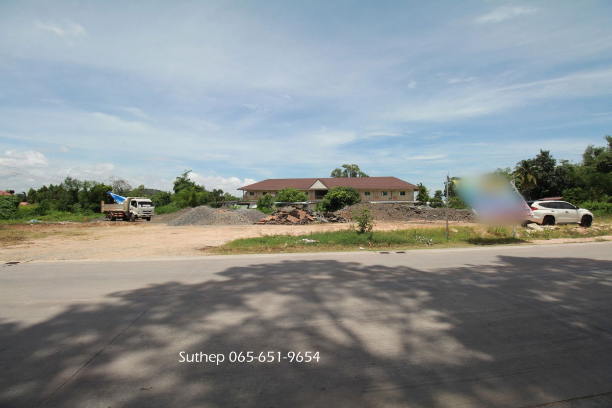 รูป ขายที่ดินถมแล้วผังสีแดง เนื้อที่ 474 ตร.ว. ใกล้นิคมฯ แหลมฉบังและเซ็นทรัล ศรีราชา ชลบุรี - รูปที่ 8/23