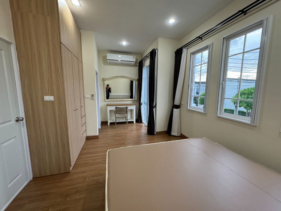 picture Townhome for rent, Golden Town Chiang Mai, near Ruamchok Market and Nakornpayap International School (NIS), convenient transportation.- RW006746 - 5/20