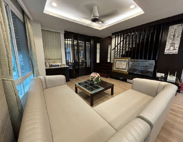 รูป ให้เช่าบ้านเดี่ยว 2 ชั้น สไตล์โมเดิร์น / ย่านเลียบด่วน รามอินทรา / โครงการ บ้านลาดพร้าว Exclusive  - รูปที่ 5/13