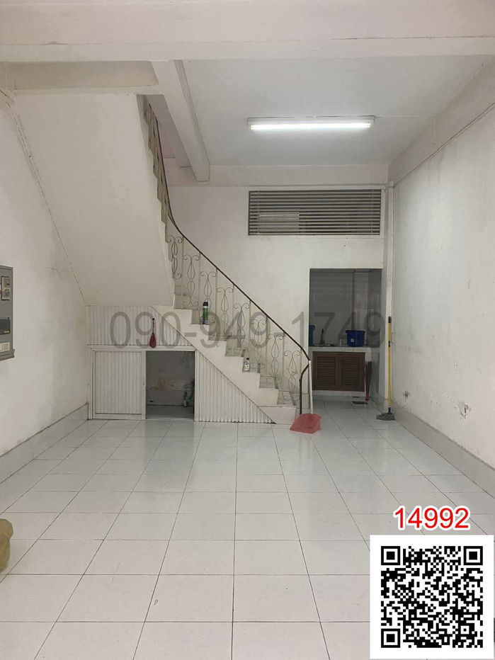รูป เช่า ตึก 4 ชั้น สุขุมวิท 22 เขตคลองเตย เข้าออก พระราม4ง่าย ใกล้ทางด่วน Emsquartier  - รูปที่ 3/8