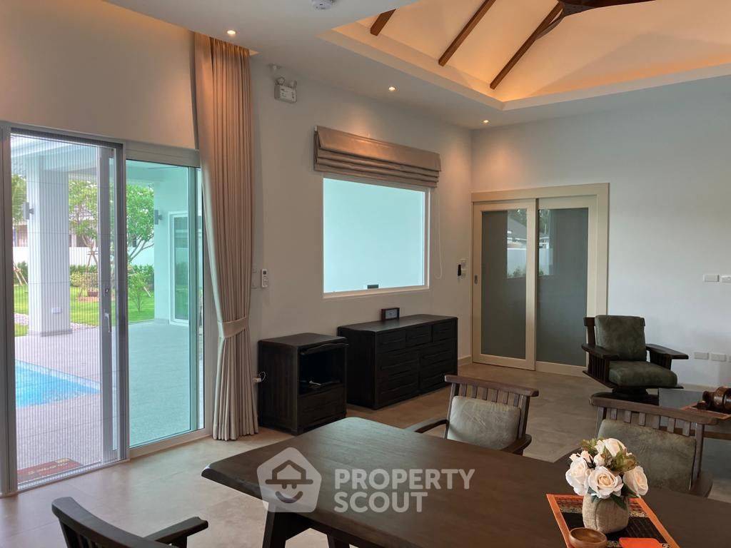 picture Brand New Eco-Friendly Pool Villa at Smart Hamlet (ID 1297096) - 14/31