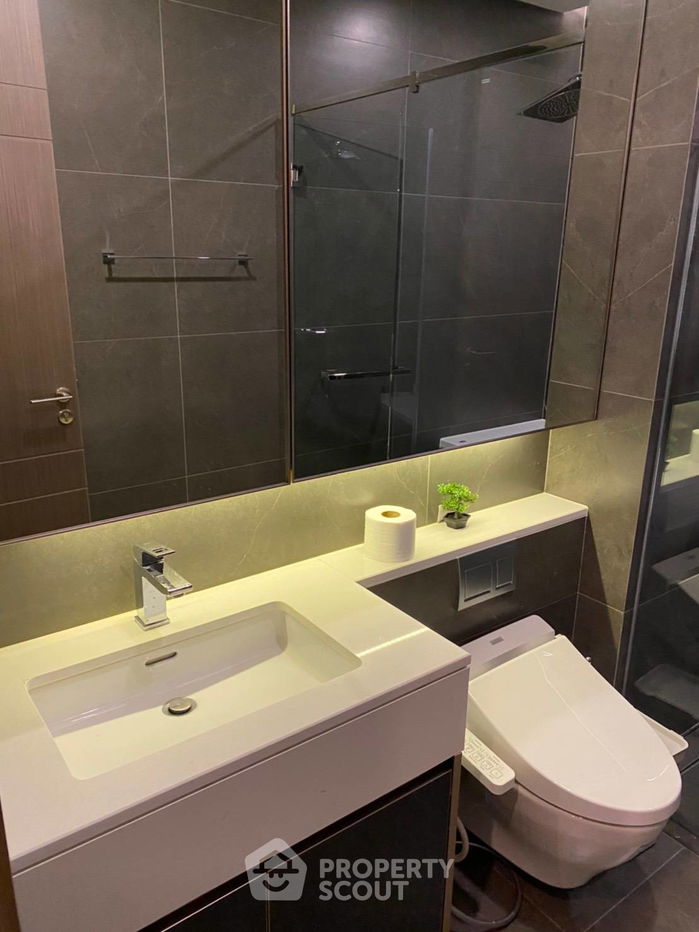 picture 1-BR Condo at The Esse At Singha Complex near MRT Phetchaburi (ID 436696) - 8/15