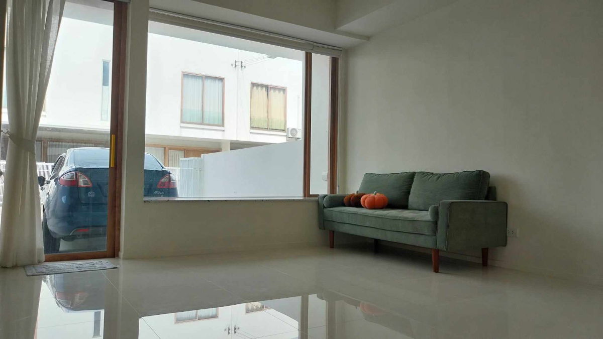รูป ให้เช่า :: ทาวน์โฮมใหม่ สไตล์ Minimal Cozy โครงการ โนระ ชัยพฤกษ์-วงแหวน :: - รูปที่ 4/17
