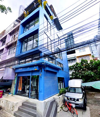 Shophouses for rent วิทยาลัยดุสิตธานี : Sukhumvit 91-99 70m.to BangChak next to 7-11 5Steps office building for rent 5Storeys corner room 2