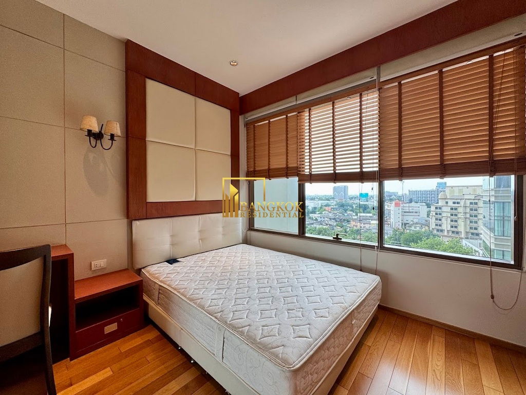 picture Emporio Place - Spacious 2 Bedroom Condo in Phrom Phong - BR3022CD - 21/40