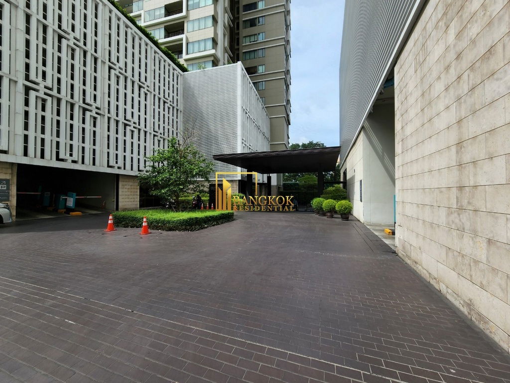 picture Emporio Place - Spacious 2 Bedroom Condo in Phrom Phong - BR3022CD - 38/40