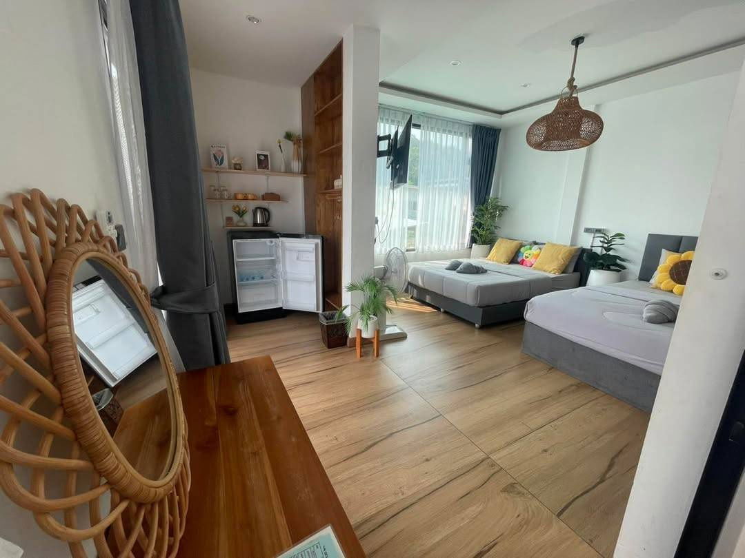 รูป 🏡 รีสอร์ตพร้อมดำเนินกิจการทันที 5 ห้อง บนเกาะล้าน เหมาะกับนักลงทุนมือใหม่ งบน้อย กำไรดี 📍ทำเลดี เดินทางสะดวก  - รูปที่ 1/9