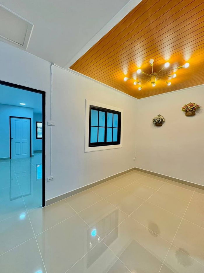 รูป บ้านสวย พร้อมอยู่  ใกล้สวนสาธารณะ  #หมู่บ้านบัวทองธานี  ทาวน์เฮ้าส์ 3 ห้องนอน  รีโนเวทใหม่ ใกล้เซ็นทรัล เวสเกต - รูปที่ 12/20